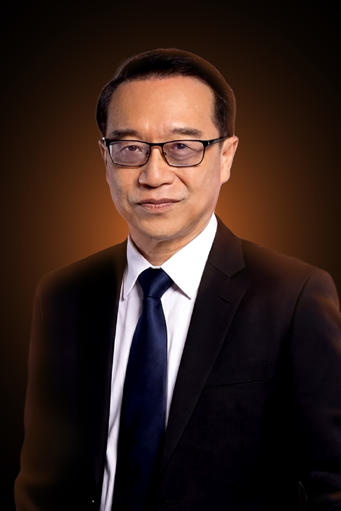 อนุสรณ์ ธรรมใจ