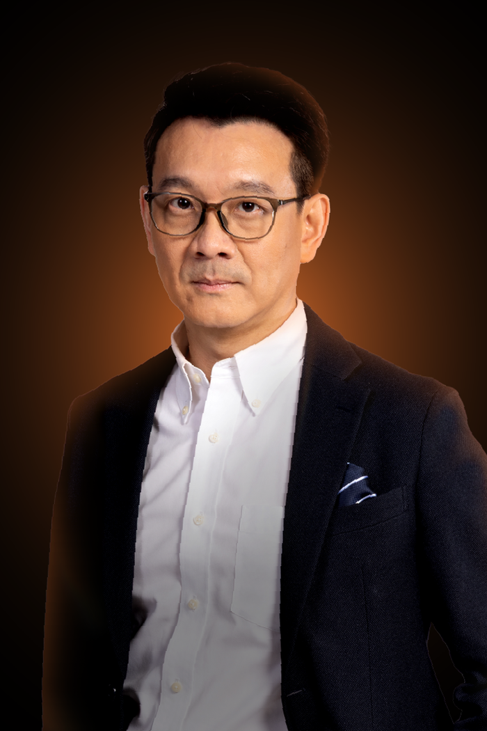 วีระยุทธ กาญจน์ชูฉัตร