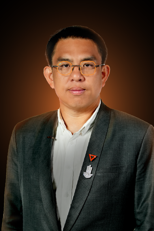 วิโรจน์ ลักขณาอดิศร